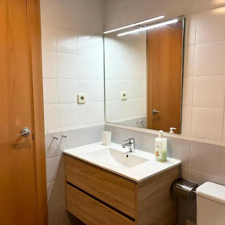 Flores - Familias - Parejas - Parking - Piscina Apartment
