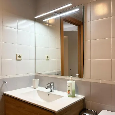 아파트 Flores - Familias - Parejas - Parking - Piscina *