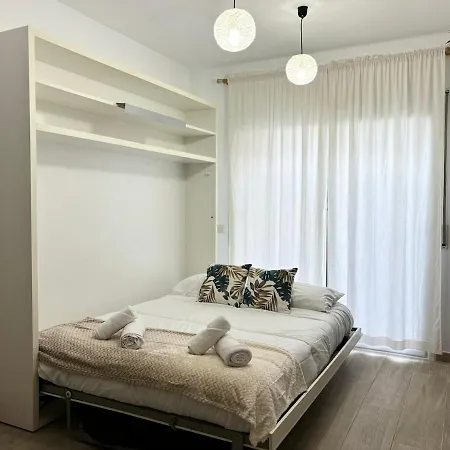 Flores - Familias - Parejas - Parking - Piscina * 료렛 드 마르