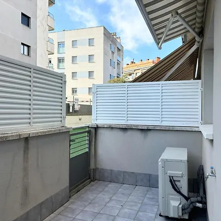 Flores - Familias - Parejas - Parking - Piscina 료렛 드 마르